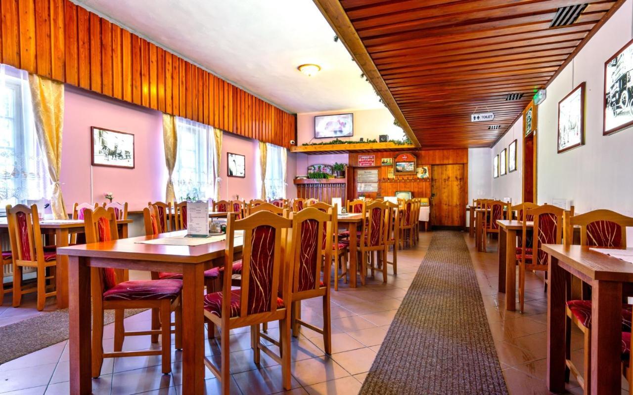 Jindrichov Hotel Dzban מראה חיצוני תמונה