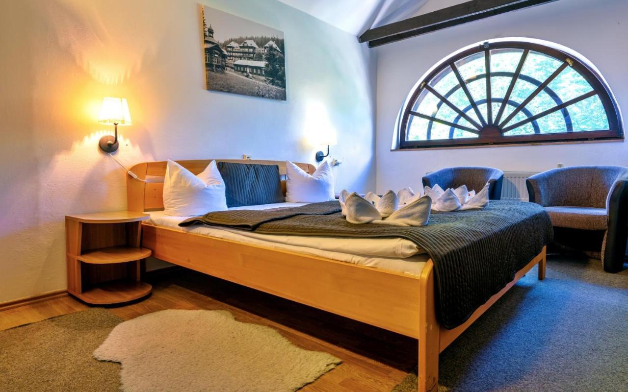 Jindrichov Hotel Dzban מראה חיצוני תמונה